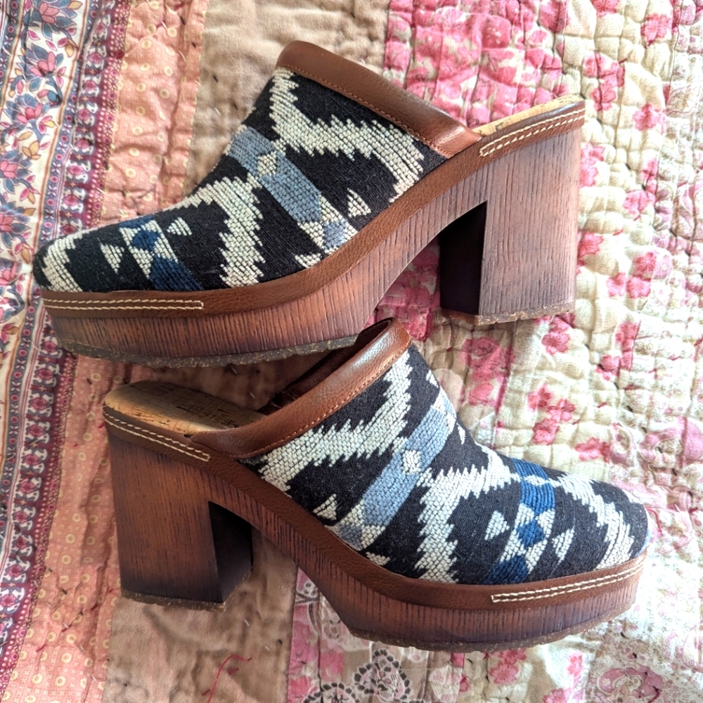Korks Lori clogs